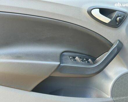 Сеат Ибица 2011 в Одессе на Automoto.ua Черный Сеат Ибица, объемом двигателя 1.2 л и пробегом 245 тыс. км за 5980 $, фото 8 на Automoto.ua