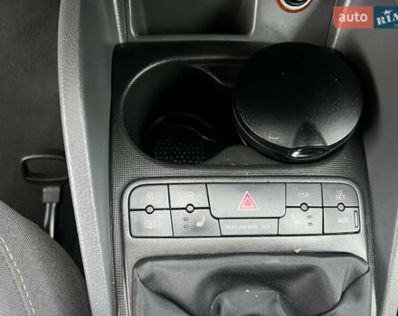 Черный Сеат Ибица, объемом двигателя 1.6 л и пробегом 213 тыс. км за 6600 $, фото 13 на Automoto.ua