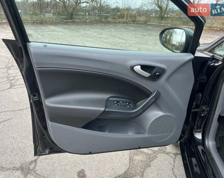 Черный Сеат Ибица, объемом двигателя 1.6 л и пробегом 213 тыс. км за 6700 $, фото 10 на Automoto.ua