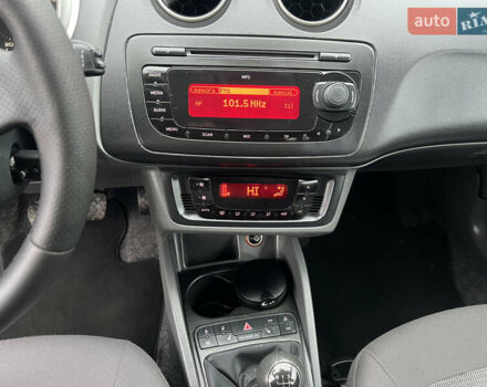 Черный Сеат Ибица, объемом двигателя 1.6 л и пробегом 213 тыс. км за 6600 $, фото 11 на Automoto.ua