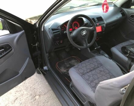 Черный Сеат Ибица, объемом двигателя 1.6 л и пробегом 300 тыс. км за 2200 $, фото 16 на Automoto.ua