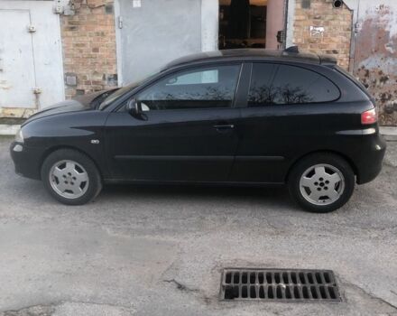 Черный Сеат Ибица, объемом двигателя 1.6 л и пробегом 381 тыс. км за 3600 $, фото 1 на Automoto.ua