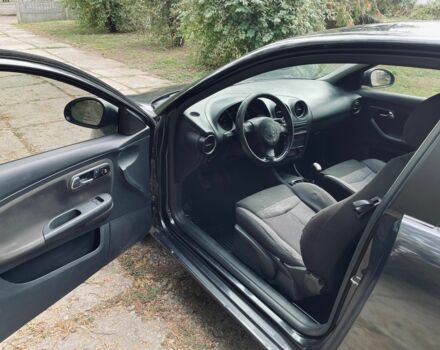 Чорний Сеат Ibiza, об'ємом двигуна 2 л та пробігом 193 тис. км за 2499 $, фото 7 на Automoto.ua