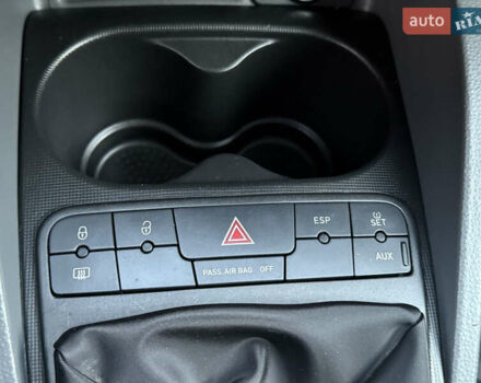 Черный Сеат Ибица, объемом двигателя 1.2 л и пробегом 210 тыс. км за 5600 $, фото 30 на Automoto.ua