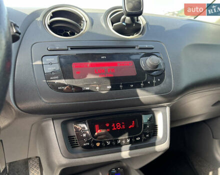 Чорний Сеат Ibiza, об'ємом двигуна 1.39 л та пробігом 165 тис. км за 6300 $, фото 26 на Automoto.ua