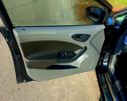 Чорний Сеат Ibiza, об'ємом двигуна 1.2 л та пробігом 225 тис. км за 5999 $, фото 8 на Automoto.ua