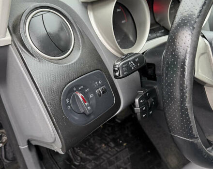 Черный Сеат Ибица, объемом двигателя 1.2 л и пробегом 200 тыс. км за 4999 $, фото 14 на Automoto.ua