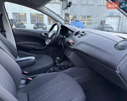 Черный Сеат Ибица, объемом двигателя 1.6 л и пробегом 247 тыс. км за 5500 $, фото 45 на Automoto.ua