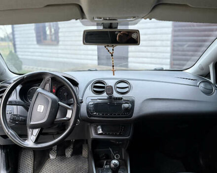 Черный Сеат Ибица, объемом двигателя 1.2 л и пробегом 230 тыс. км за 4950 $, фото 7 на Automoto.ua