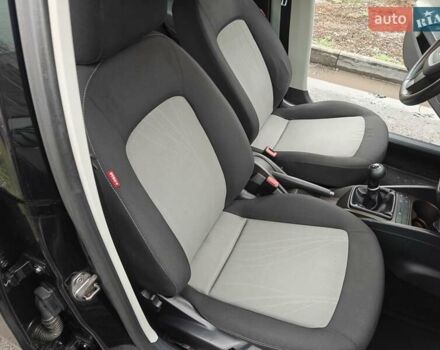 Чорний Сеат Ibiza, об'ємом двигуна 1.6 л та пробігом 235 тис. км за 6900 $, фото 77 на Automoto.ua