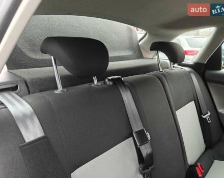 Чорний Сеат Ibiza, об'ємом двигуна 1.6 л та пробігом 235 тис. км за 6900 $, фото 74 на Automoto.ua