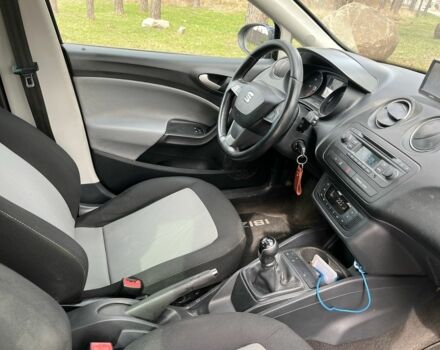 Сеат Ибица 2014 в Житомире на Automoto.ua Черный Сеат Ибица, объемом двигателя 1.6 л и пробегом 170 тыс. км за 6100 $, фото 7 на Automoto.ua