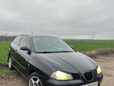 Черный Сеат Ибица, объемом двигателя 1.39 л и пробегом 253 тыс. км за 3200 $, фото 1 на Automoto.ua