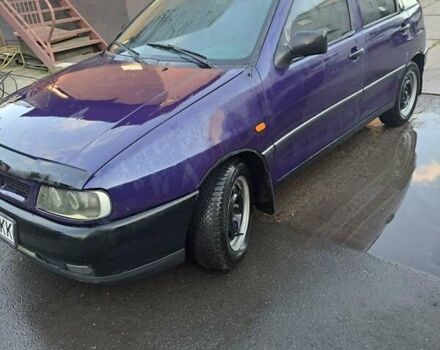 Фиолетовый Сеат Ибица, объемом двигателя 1.4 л и пробегом 295 тыс. км за 1500 $, фото 1 на Automoto.ua