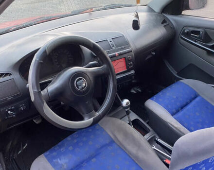 Красный Сеат Ибица, объемом двигателя 1.9 л и пробегом 303 тыс. км за 2999 $, фото 11 на Automoto.ua