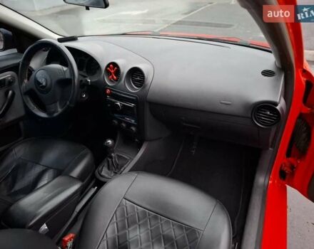 Красный Сеат Ибица, объемом двигателя 1.4 л и пробегом 244 тыс. км за 3300 $, фото 15 на Automoto.ua