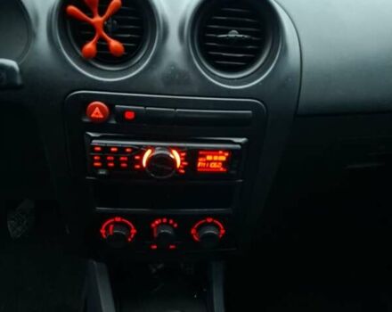 Красный Сеат Ибица, объемом двигателя 1.4 л и пробегом 244 тыс. км за 3300 $, фото 11 на Automoto.ua