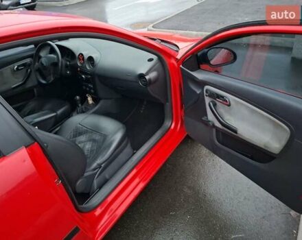 Красный Сеат Ибица, объемом двигателя 1.4 л и пробегом 244 тыс. км за 3300 $, фото 14 на Automoto.ua