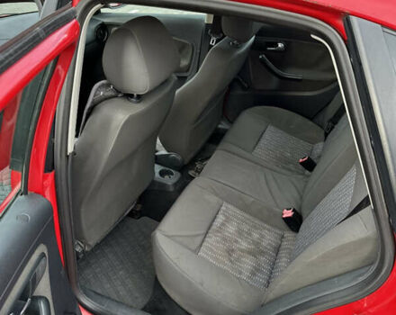Червоний Сеат Ibiza, об'ємом двигуна 1.4 л та пробігом 217 тис. км за 2900 $, фото 13 на Automoto.ua