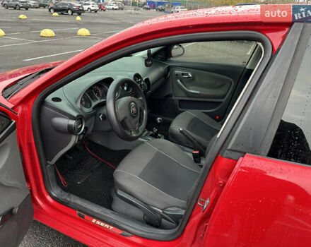 Красный Сеат Ибица, объемом двигателя 1.39 л и пробегом 293 тыс. км за 3800 $, фото 9 на Automoto.ua