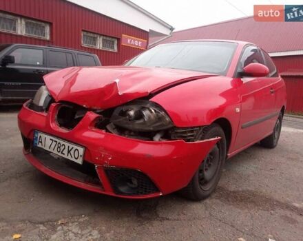 Красный Сеат Ибица, объемом двигателя 1.39 л и пробегом 190 тыс. км за 2000 $, фото 4 на Automoto.ua