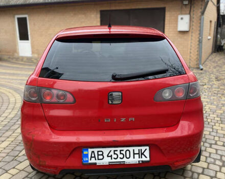 Красный Сеат Ибица, объемом двигателя 1.39 л и пробегом 172 тыс. км за 2699 $, фото 3 на Automoto.ua