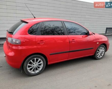 Красный Сеат Ибица, объемом двигателя 1.4 л и пробегом 172 тыс. км за 3000 $, фото 5 на Automoto.ua