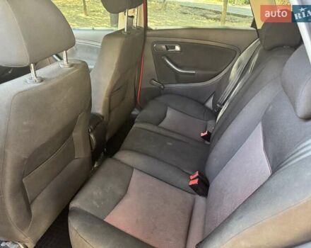 Червоний Сеат Ibiza, об'ємом двигуна 1.98 л та пробігом 189 тис. км за 4300 $, фото 7 на Automoto.ua