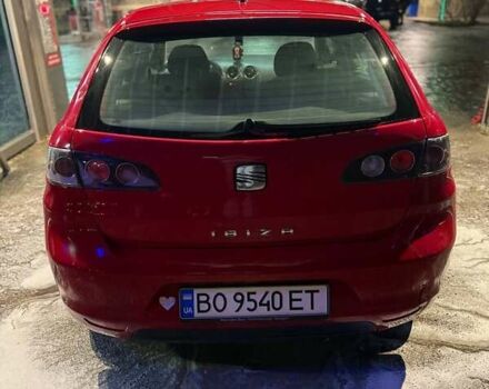 Червоний Сеат Ibiza, об'ємом двигуна 1.2 л та пробігом 218 тис. км за 3550 $, фото 4 на Automoto.ua