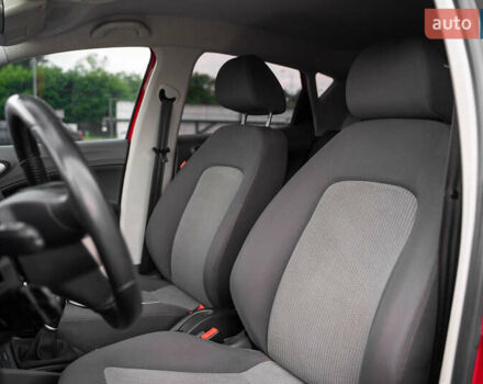 Красный Сеат Ибица, объемом двигателя 1.2 л и пробегом 160 тыс. км за 4550 $, фото 10 на Automoto.ua