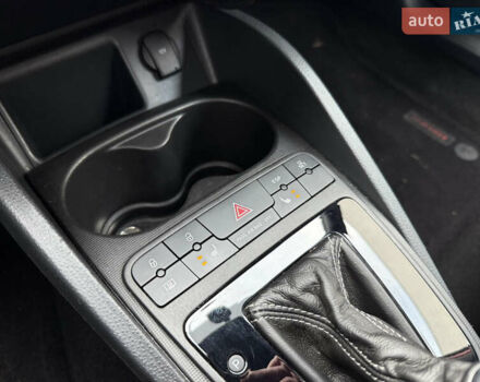 Червоний Сеат Ibiza, об'ємом двигуна 1.4 л та пробігом 206 тис. км за 6999 $, фото 38 на Automoto.ua