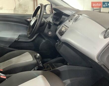 Красный Сеат Ибица, объемом двигателя 1.39 л и пробегом 262 тыс. км за 5500 $, фото 8 на Automoto.ua
