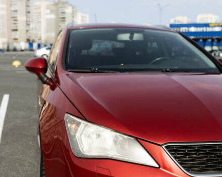Червоний Сеат Ibiza, об'ємом двигуна 1.2 л та пробігом 174 тис. км за 7999 $, фото 2 на Automoto.ua