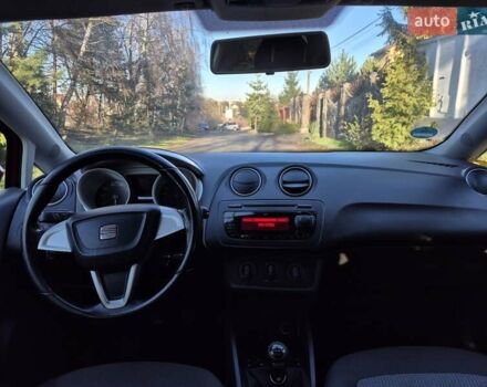 Красный Сеат Ибица, объемом двигателя 1.2 л и пробегом 201 тыс. км за 4900 $, фото 15 на Automoto.ua