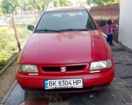 Красный Сеат Ибица, объемом двигателя 1.27 л и пробегом 68 тыс. км за 1500 $, фото 1 на Automoto.ua