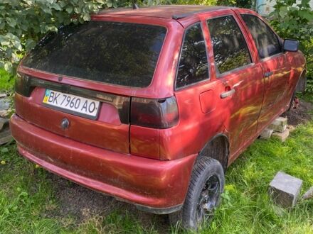 Сеат Ибица 1995 в Ровно на Automoto.ua Красный Сеат Ибица, объемом двигателя 1.4 л и пробегом 240 тыс. км за 400 $, фото 1 на Automoto.ua