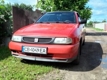 Сеат Ибица 1997 в Прилуках на Automoto.ua Красный Сеат Ибица, объемом двигателя 1.4 л и пробегом 220 тыс. км за 2100 $, фото 1 на Automoto.ua