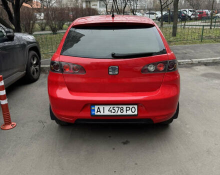 Красный Сеат Ибица, объемом двигателя 1.39 л и пробегом 300 тыс. км за 4300 $, фото 1 на Automoto.ua