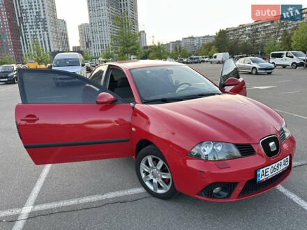 Сеат Ибица 2006 в Киеве на Automoto.ua Красный Сеат Ибица, объемом двигателя 1.4 л и пробегом 230 тыс. км за 3700 $, фото 1 на Automoto.ua
