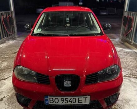 Червоний Сеат Ibiza, об'ємом двигуна 1.2 л та пробігом 218 тис. км за 3550 $, фото 1 на Automoto.ua