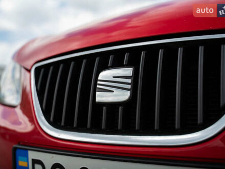 Красный Сеат Ибица, объемом двигателя 1.2 л и пробегом 160 тыс. км за 4550 $, фото 1 на Automoto.ua