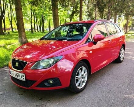Червоний Сеат Ibiza, об'ємом двигуна 1.39 л та пробігом 352 тис. км за 4900 $, фото 1 на Automoto.ua