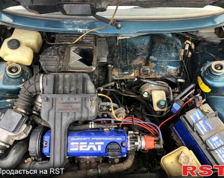 Сеат Ибица, объемом двигателя 1.2 л и пробегом 300 тыс. км за 650 $, фото 2 на Automoto.ua