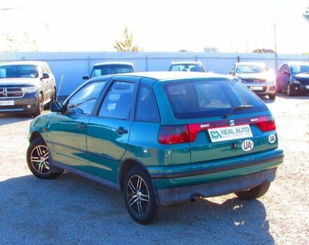 Сеат Ибица, объемом двигателя 1.3 л и пробегом 233 тыс. км за 2400 $, фото 2 на Automoto.ua