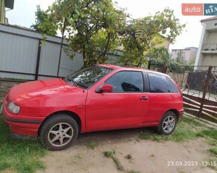 Сеат Ибица, объемом двигателя 1.39 л и пробегом 232 тыс. км за 2450 $, фото 8 на Automoto.ua