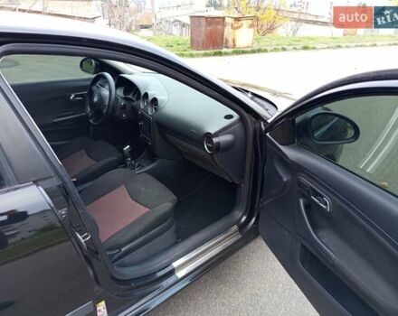Сеат Ибица, объемом двигателя 2 л и пробегом 225 тыс. км за 3700 $, фото 2 на Automoto.ua