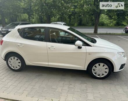 Сеат Ибица, объемом двигателя 1.6 л и пробегом 188 тыс. км за 7950 $, фото 4 на Automoto.ua