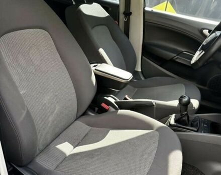 Сеат Ибица, объемом двигателя 1.6 л и пробегом 168 тыс. км за 6900 $, фото 14 на Automoto.ua