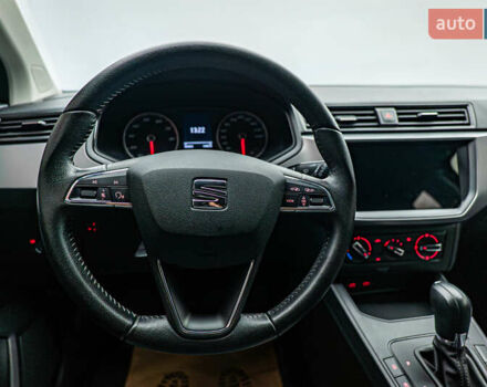 Сеат Ibiza, об'ємом двигуна 1 л та пробігом 44 тис. км за 15151 $, фото 11 на Automoto.ua