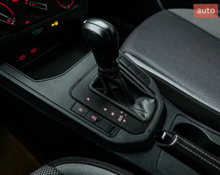 Сеат Ibiza, об'ємом двигуна 1 л та пробігом 44 тис. км за 15151 $, фото 17 на Automoto.ua